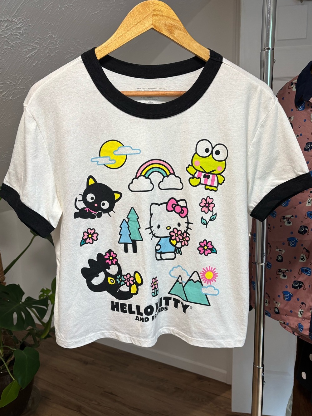 Hello Kitty ringer tee, size large